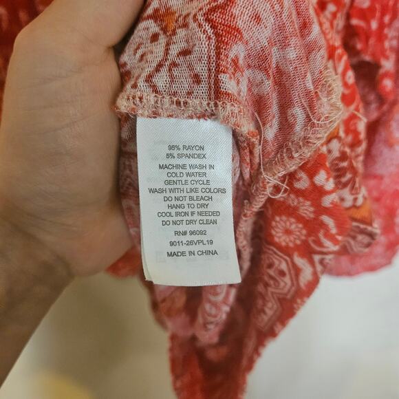 Lila Rose Size Small S Boho Blouse Top Red Rayon Spandex Boho Tunic Scoop Neck - Picture 5 of 9